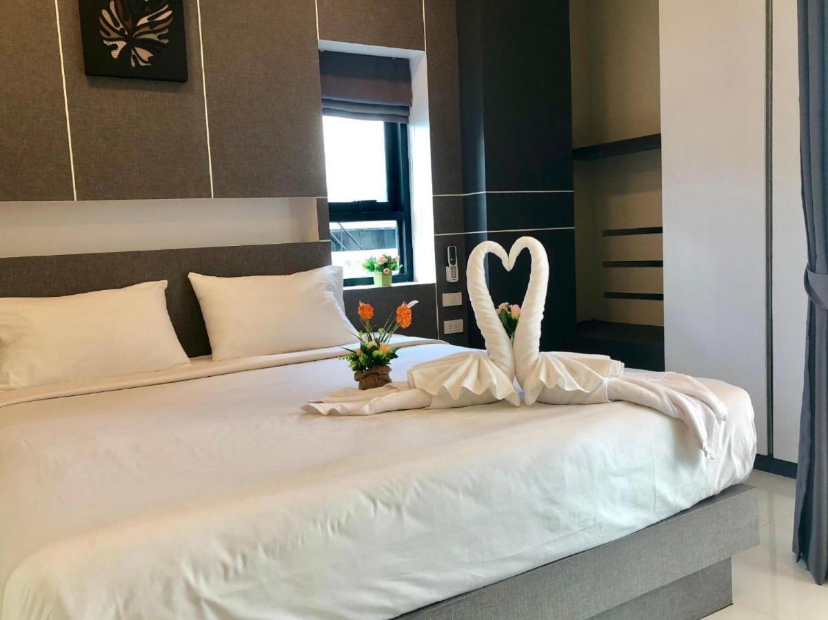 I Am O'Tel Patong Hotel Екстериор снимка