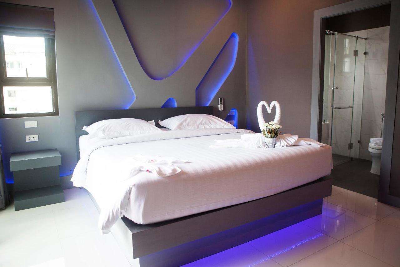 I Am O'Tel Patong Hotel Екстериор снимка